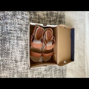 Platform wedge sandals